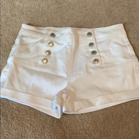 Shorts - Picture 2 of 2